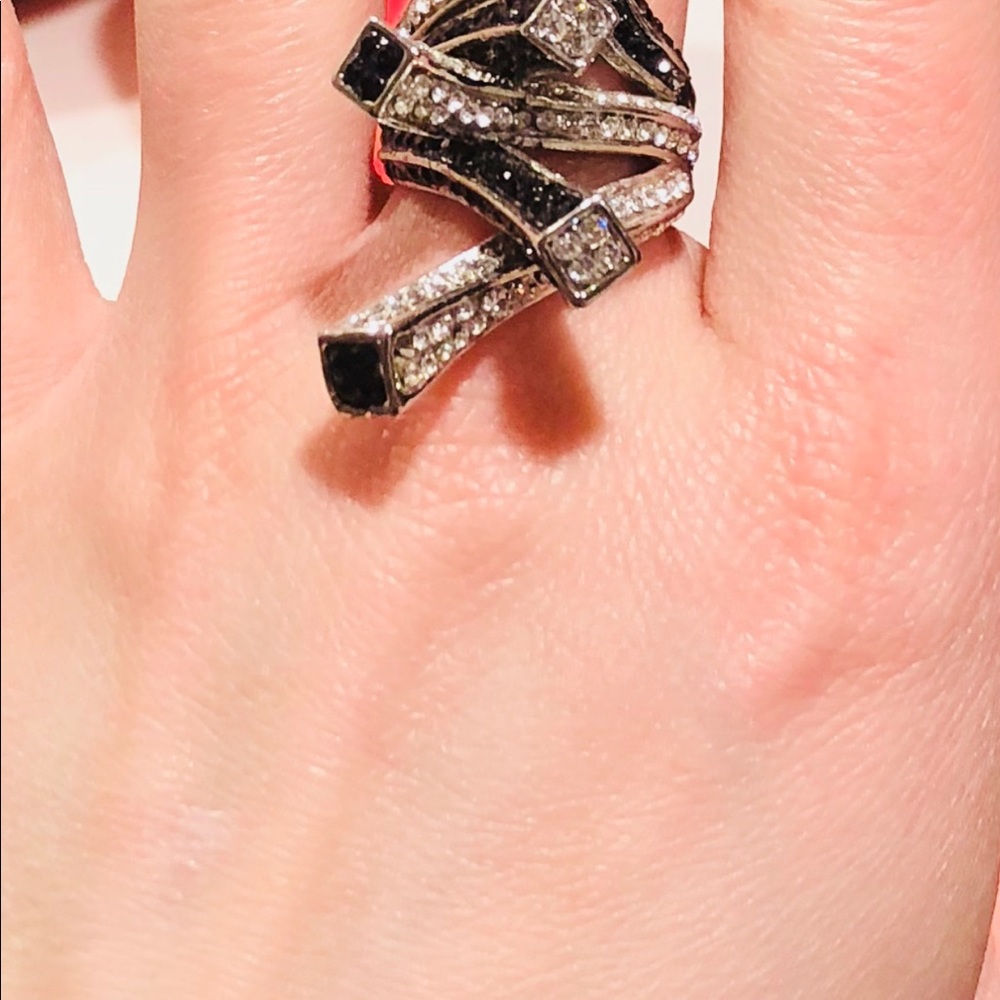 Ring - Picture 2 of 2